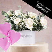 Petite Perfect White Hatbox - (Complimentary balloons)