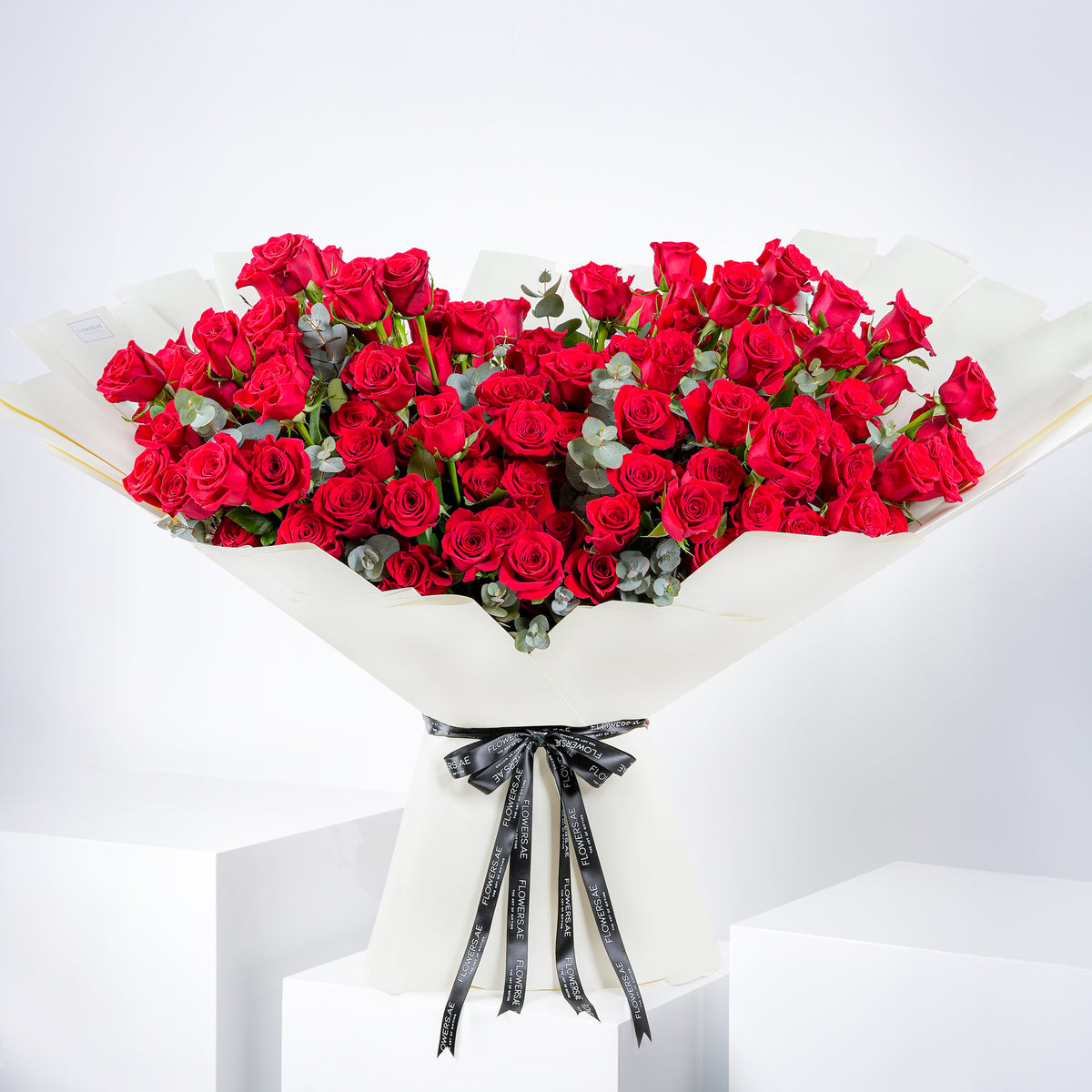 200 Red Roses