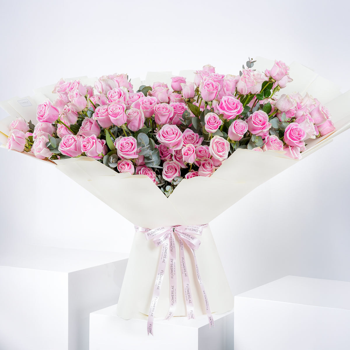 200 Pink Roses