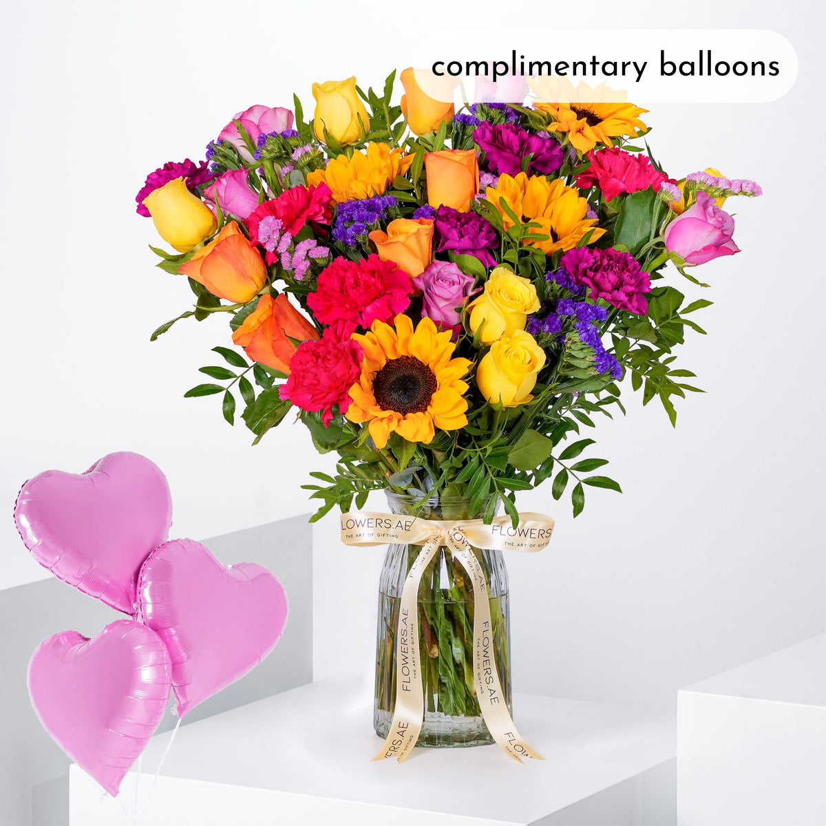 Vibrant Glass Vase (Complimentary balloons)