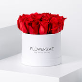 Petite Red Roses  Hatbox