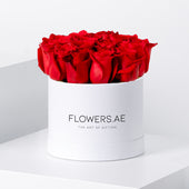 Petite Red Roses  Hatbox