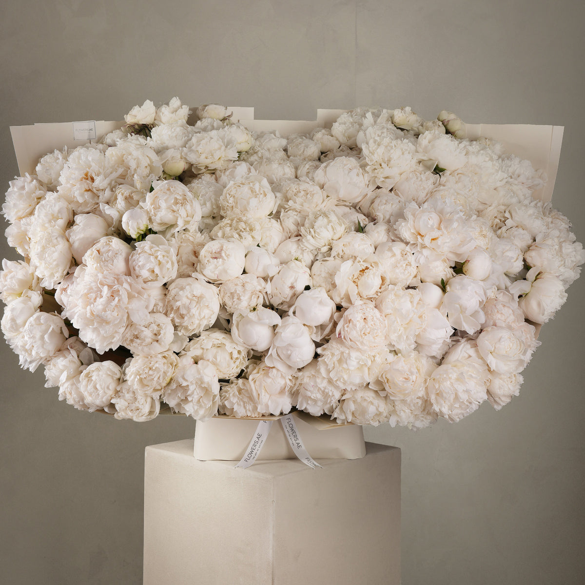 200 White Peony