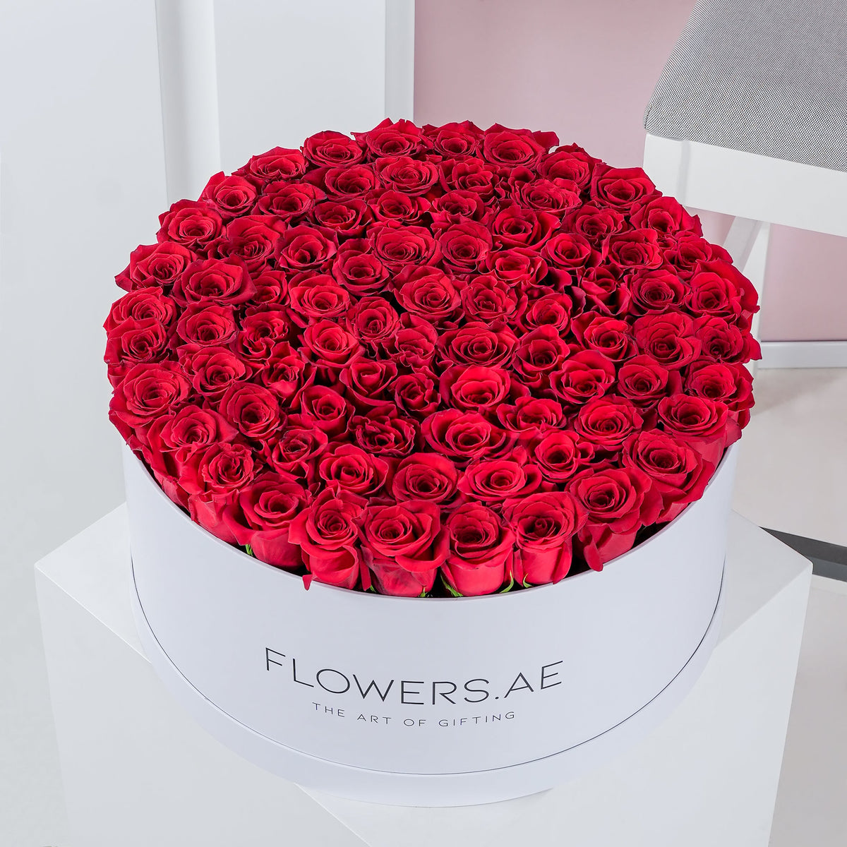 Valentine XXL Red Roses Hatbox