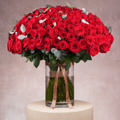 200 Red Roses  Vase